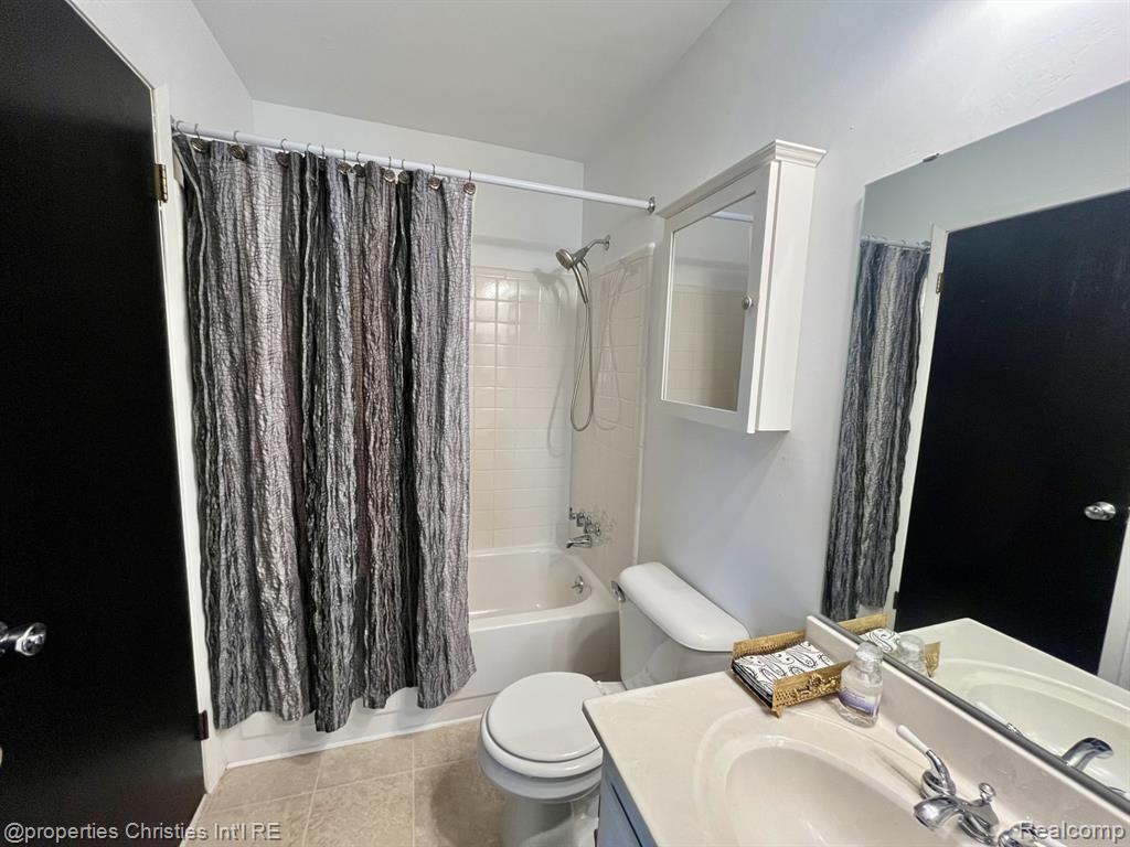 23672 N Rockledge Property Photo 16