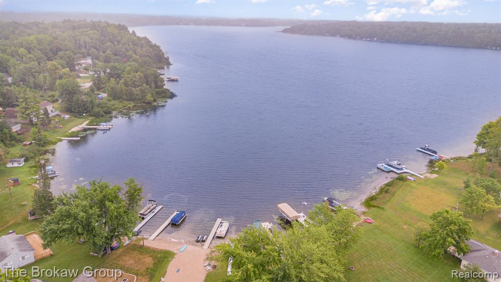 4448 Loon Lake Road Property Photo 4