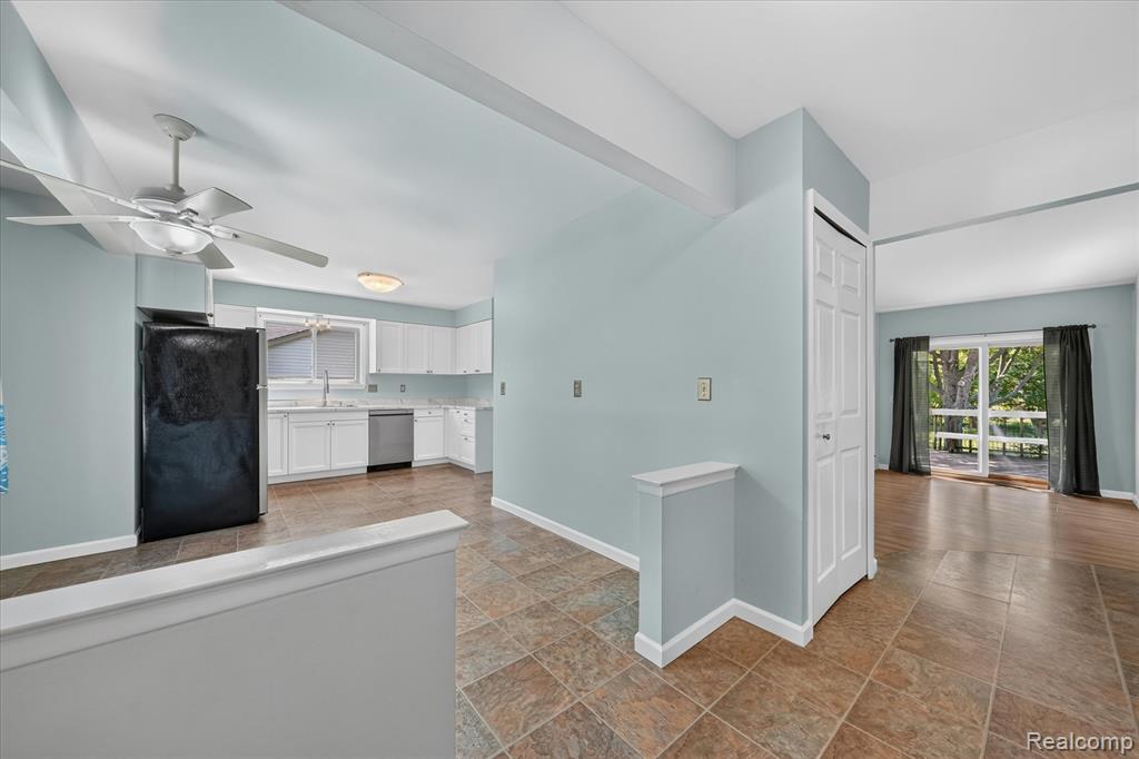 2370 Norton Road Property Photo 3