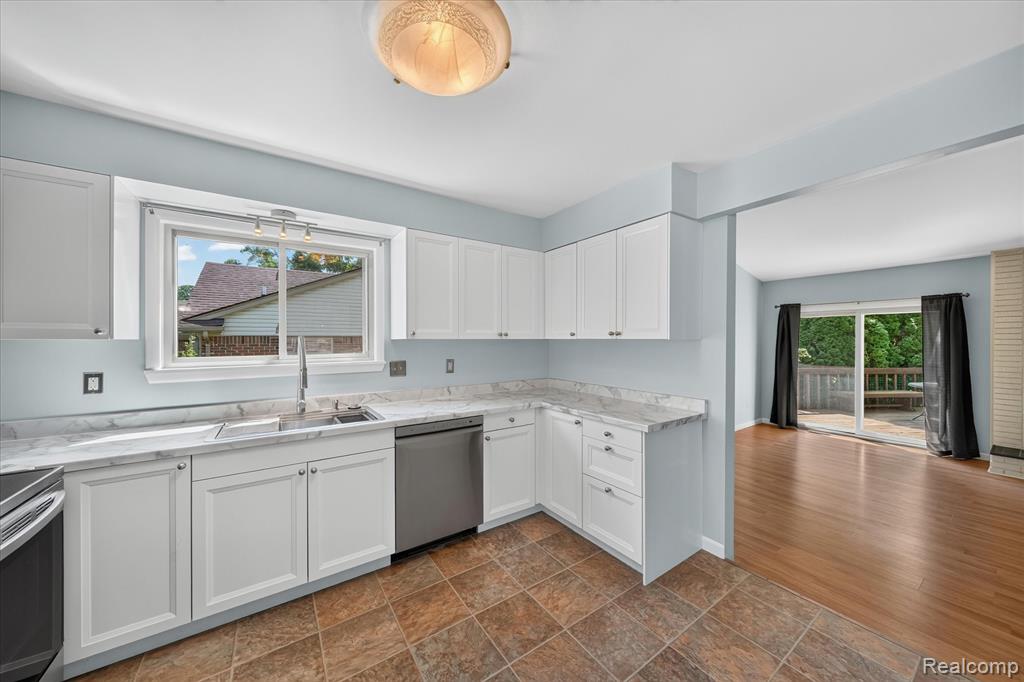 2370 Norton Road Property Photo 6