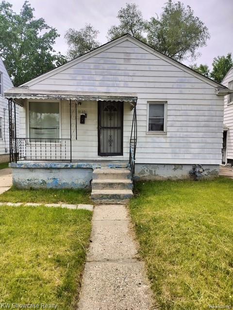 9135 Winthrop Street Property Photo 1