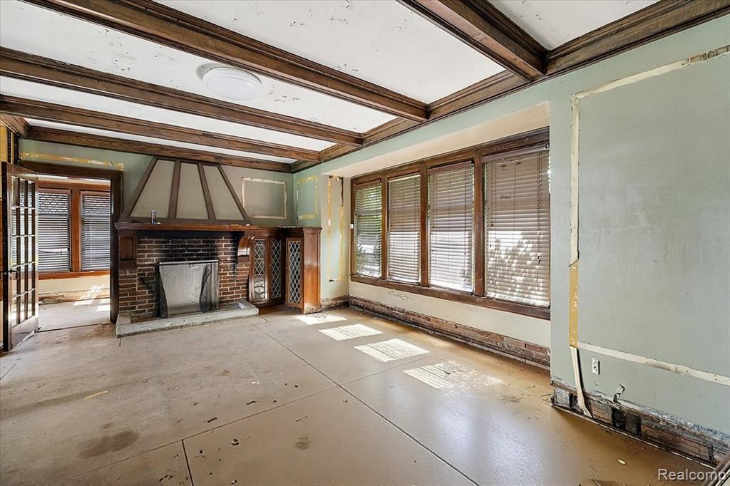 3456 Burns Street Property Photo 3