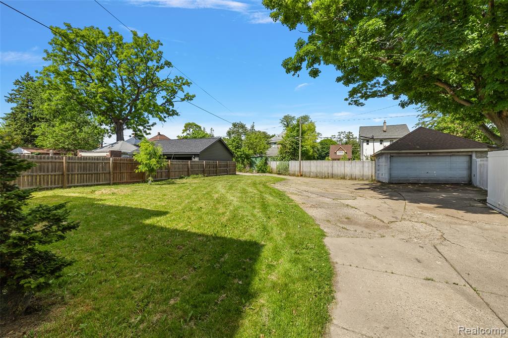 3456 Burns Street Property Photo 14
