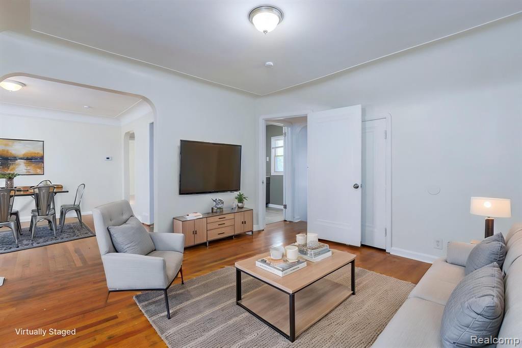 5500 Devonshire Road Property Photo 4