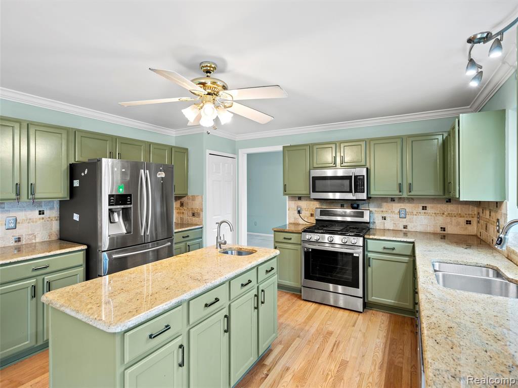 7359 Water Oaks Property Photo 6