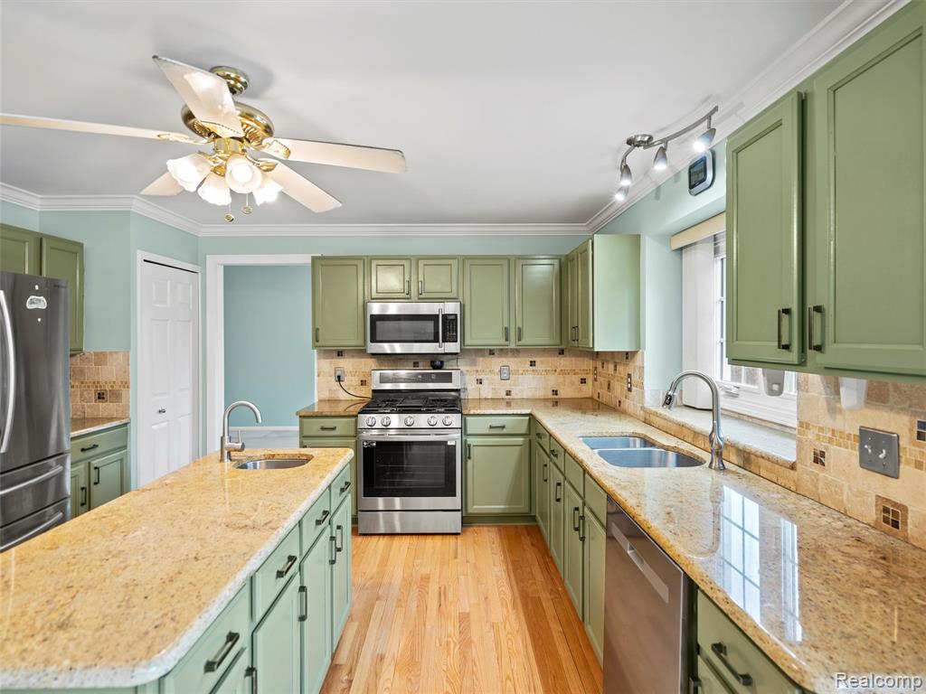 7359 Water Oaks Property Photo 7