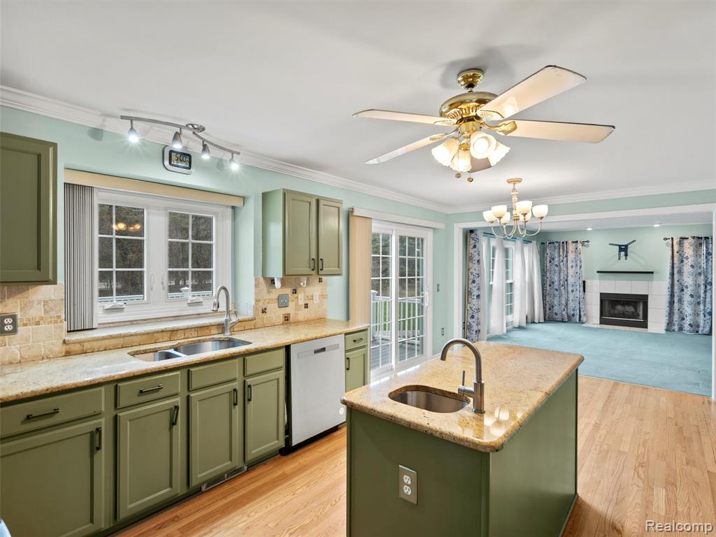 7359 Water Oaks Property Photo 8