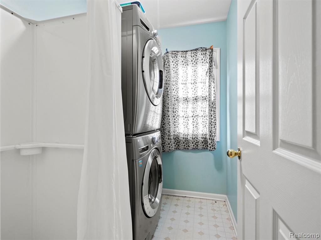 7359 Water Oaks Property Photo 27