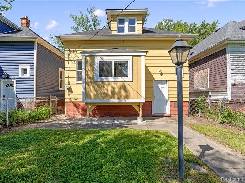 4498 Fischer Street Property Photo 33