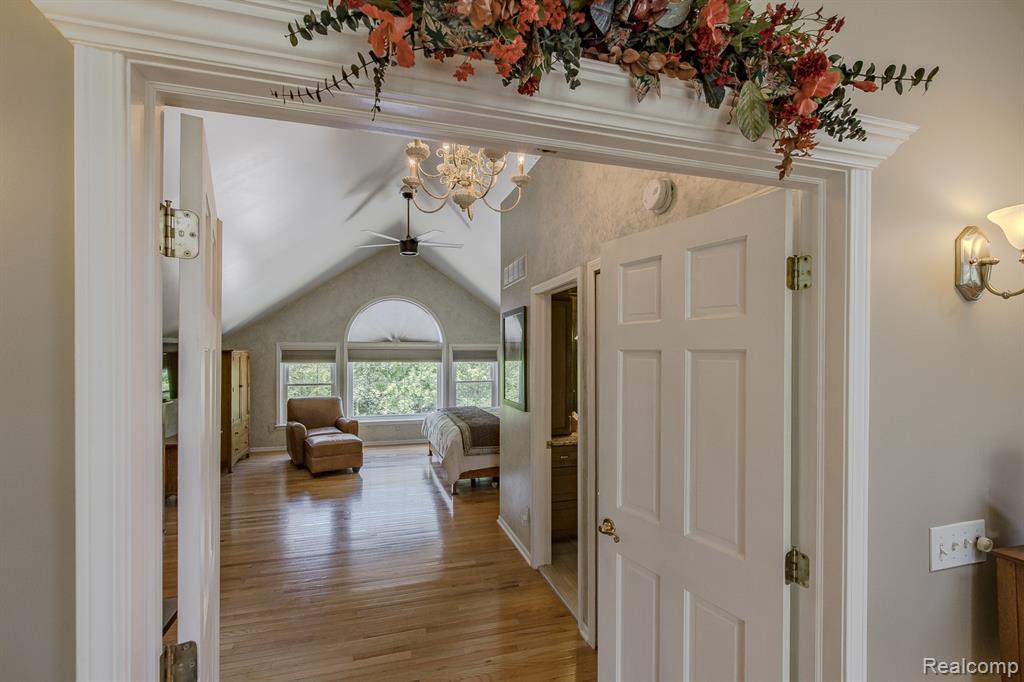 4780 Hillcrest Drive Property Photo 29