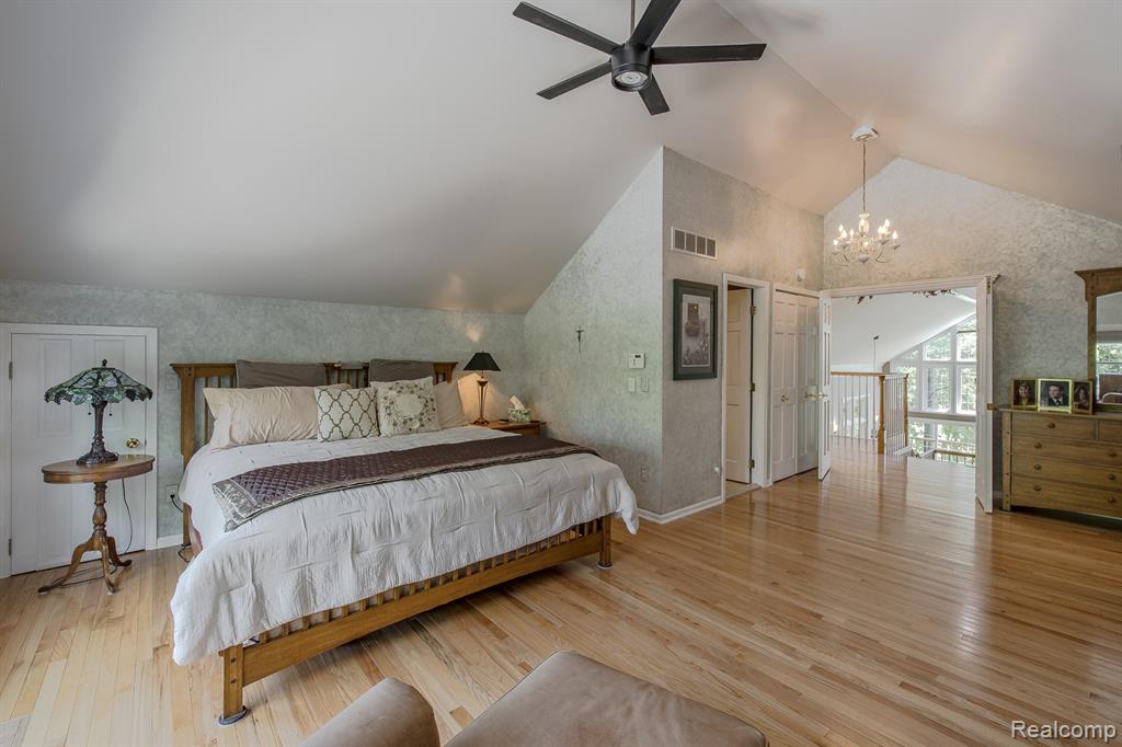 4780 Hillcrest Drive Property Photo 32