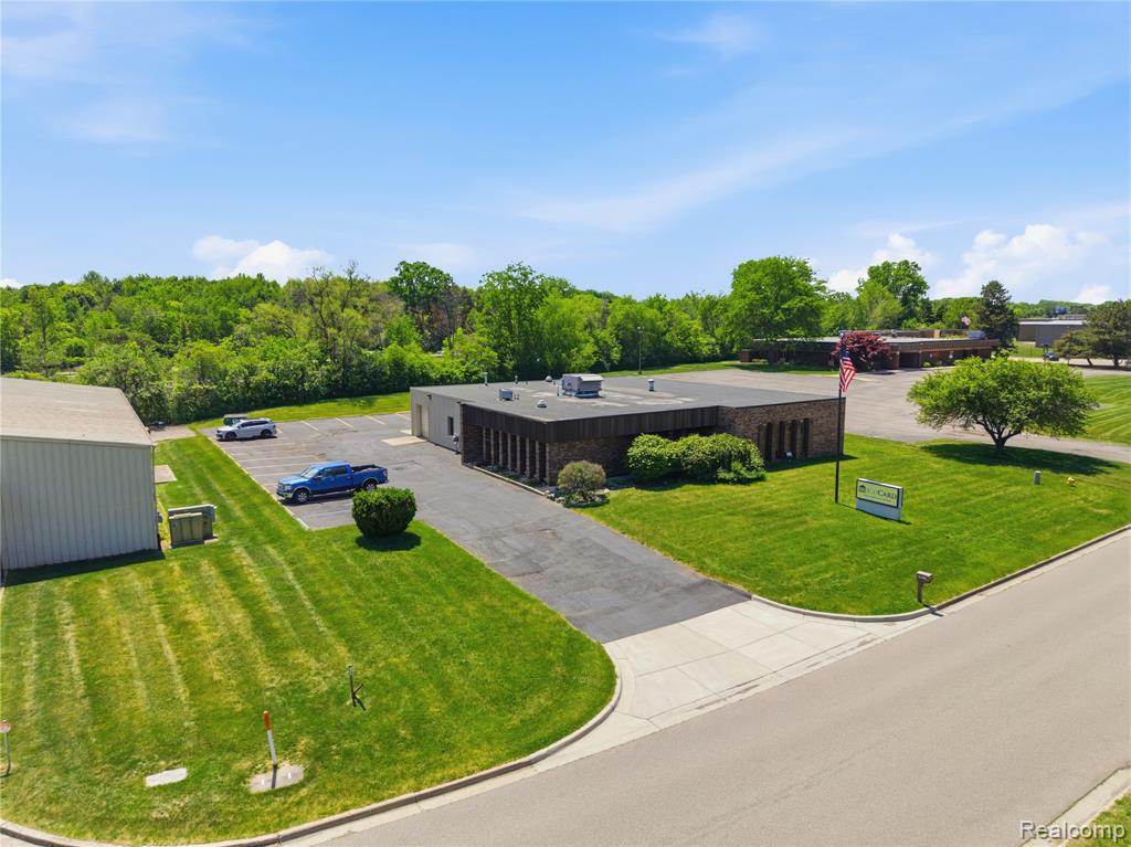 5081 Exchange Drive