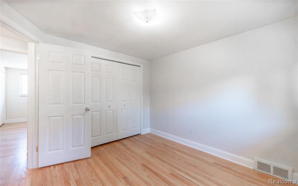 502 W Houstonia Avenue Property Photo 13
