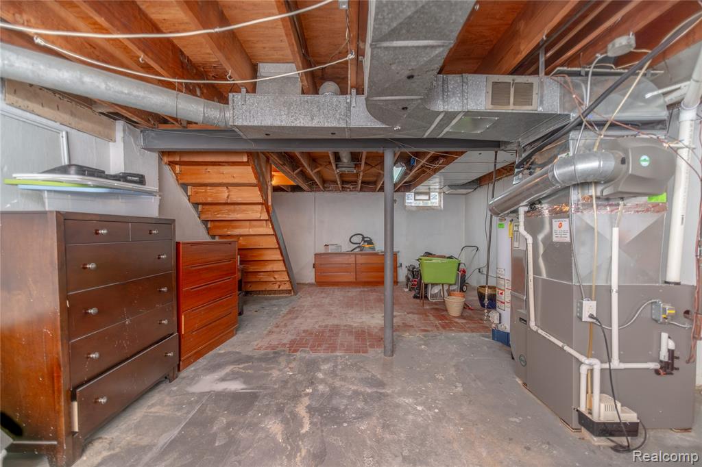 502 W Houstonia Avenue Property Photo 17