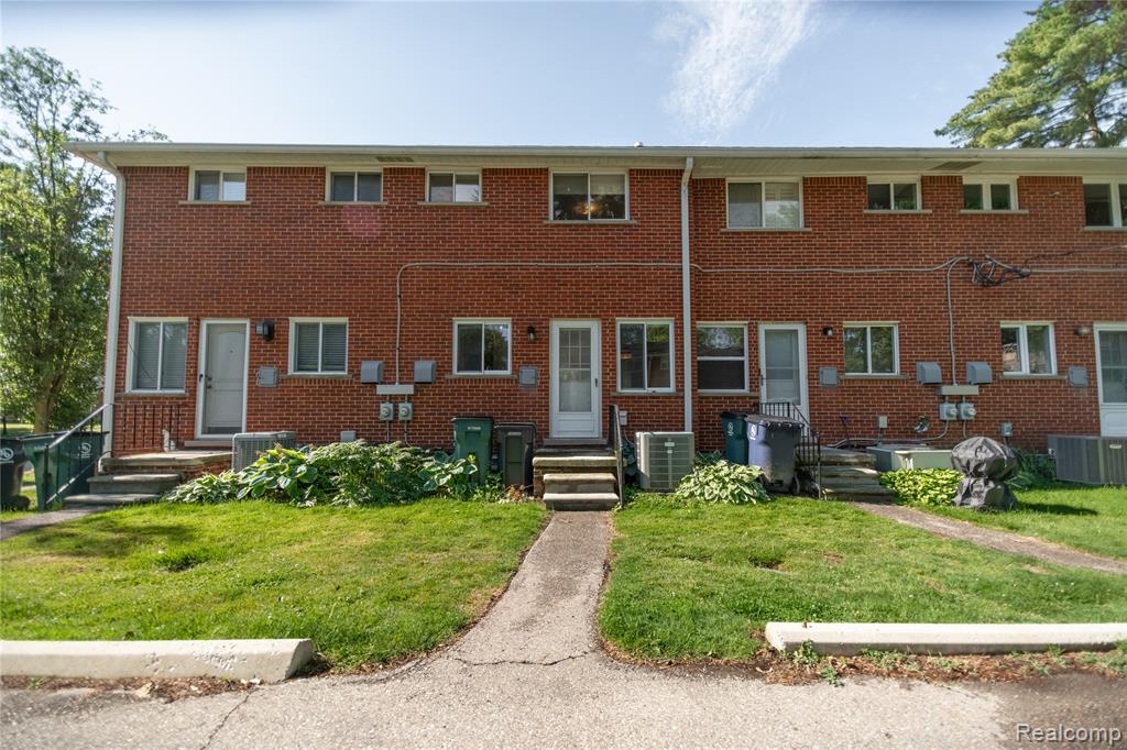 502 W Houstonia Avenue Property Photo 18