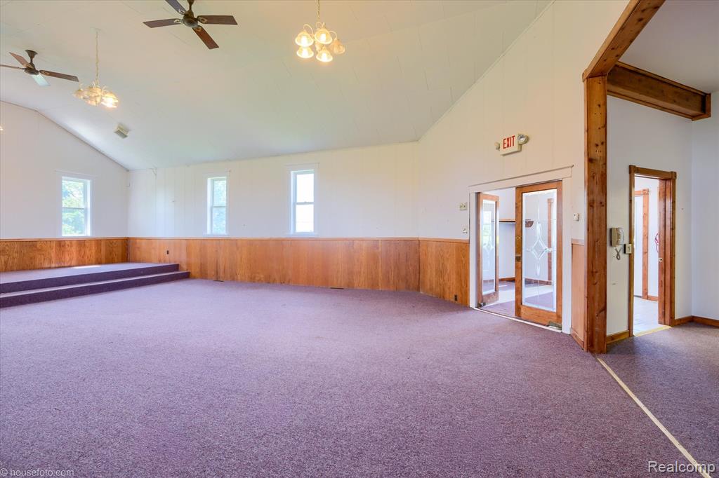 3909 S Van Dyke Road Property Photo 8