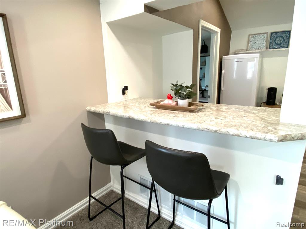 505 E Frank Street Property Photo 8