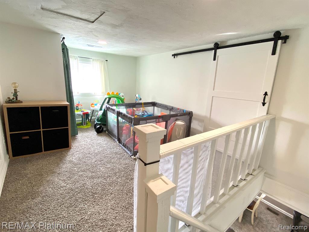 505 E Frank Street Property Photo 20