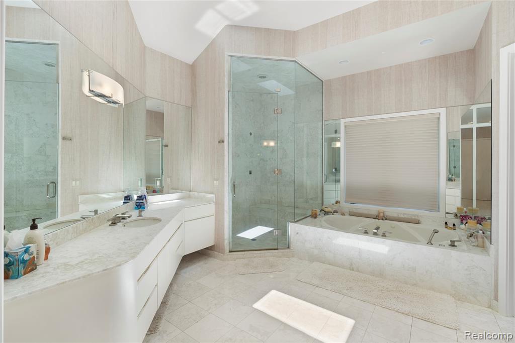 8479 Misty Meadows Property Photo 32