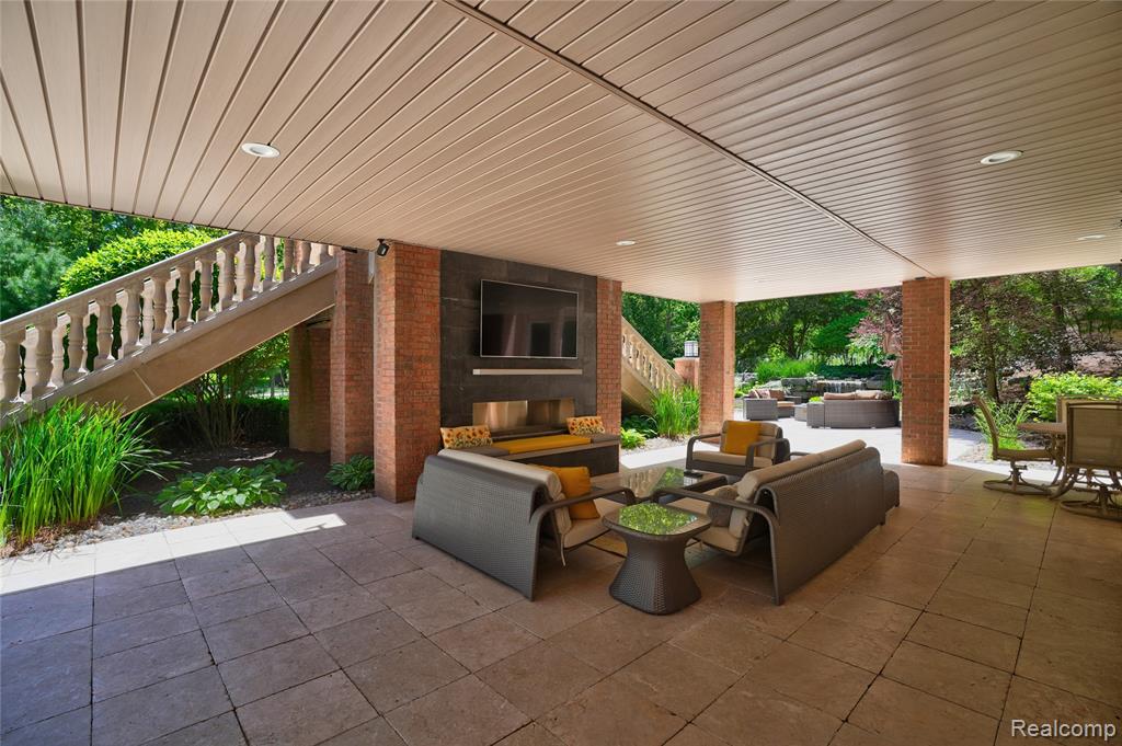 8479 Misty Meadows Property Photo 76