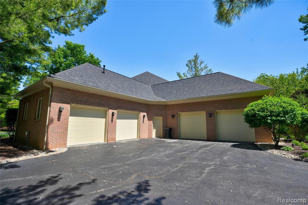 8479 Misty Meadows Property Photo 89