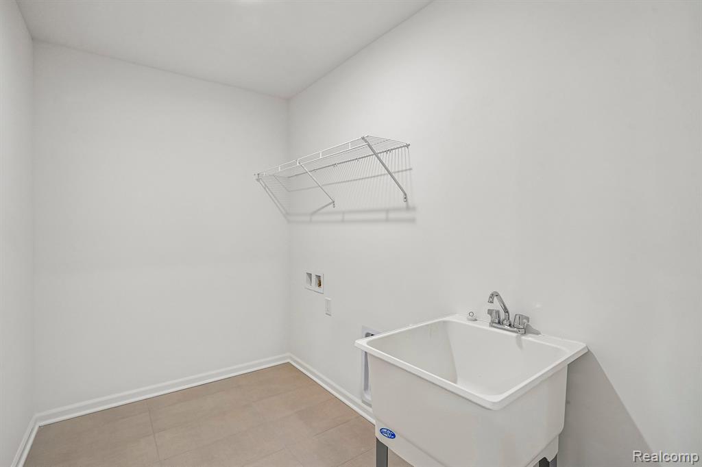 289 Lantana Drive Property Photo 21