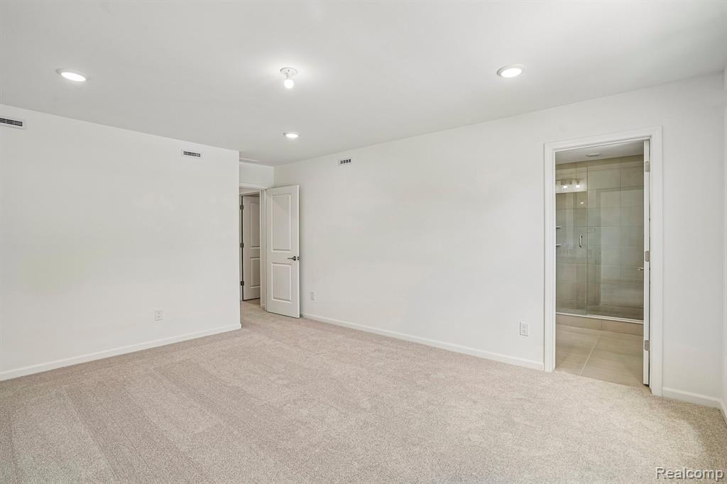 289 Lantana Drive Property Photo 23