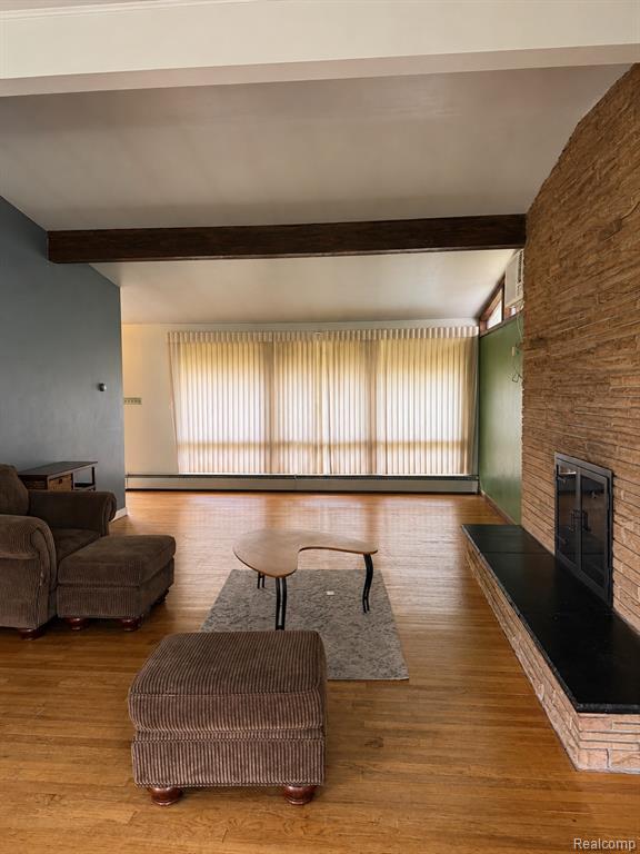 25887 Curie Avenue Property Photo 7