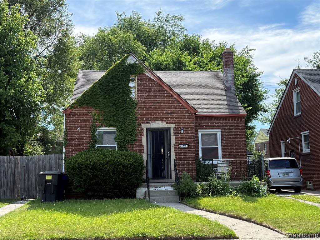 17562 Mansfield Street Property Photo 1