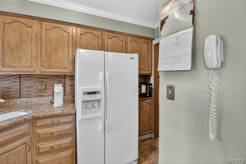 1834 15th Property Photo 12