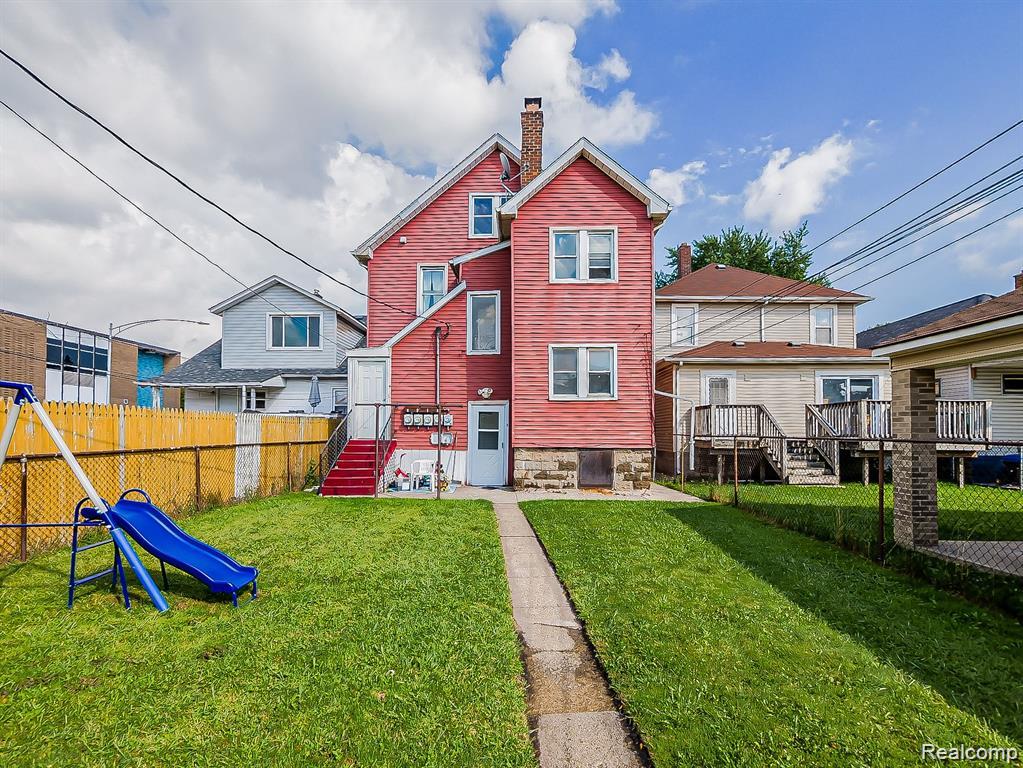 426 Genessee Street Property Photo 2