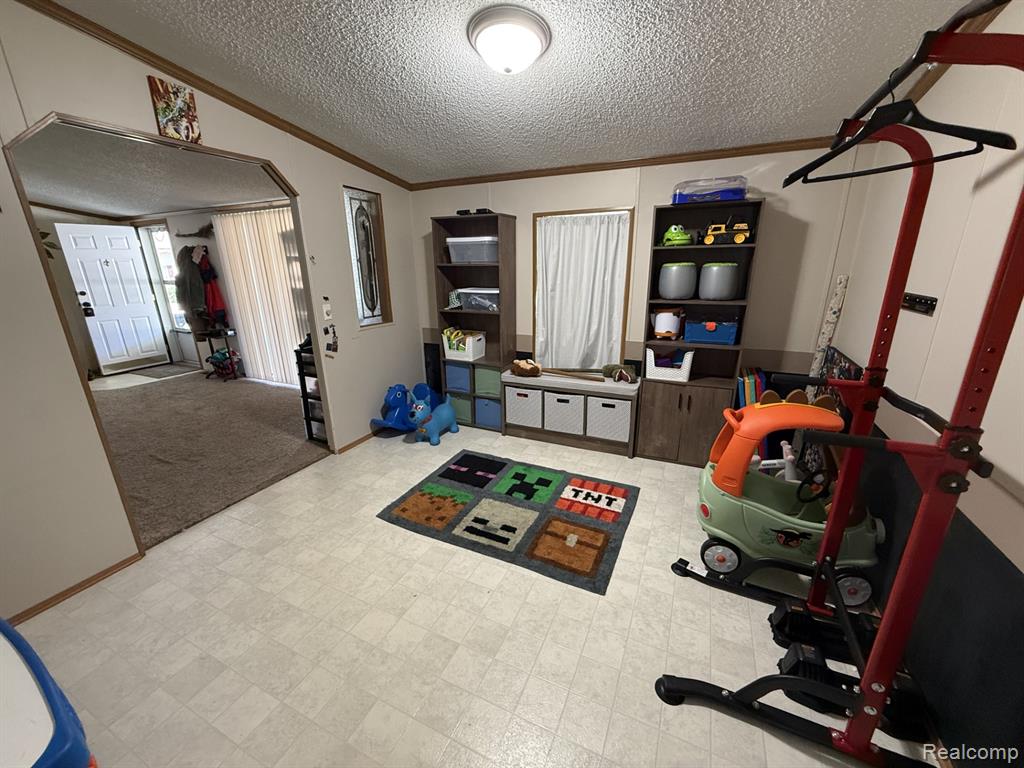 40 Bellwood Property Photo 6