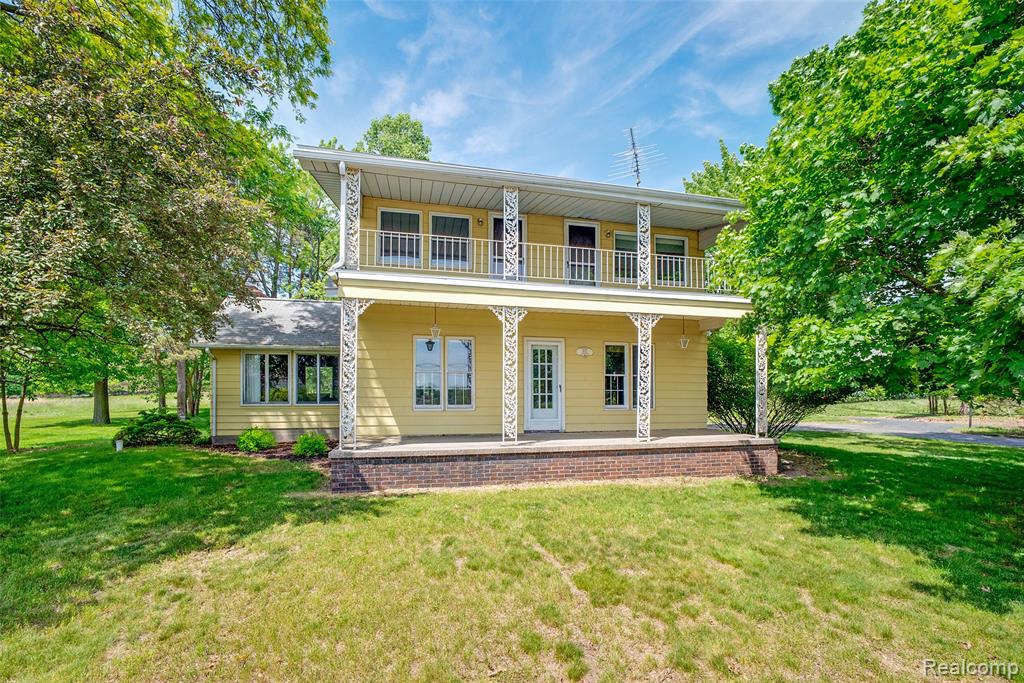 607 E King Street Property Photo 1