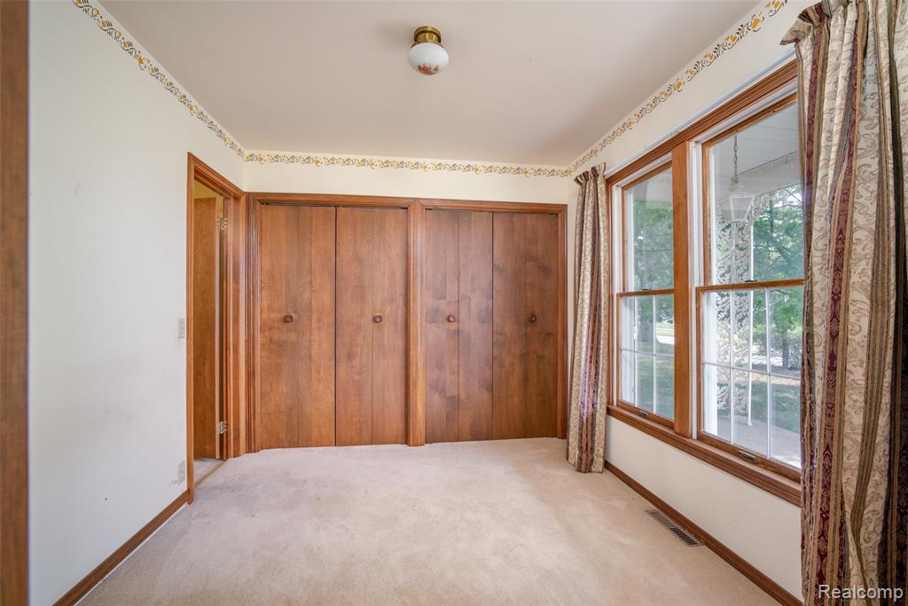 607 E King Street Property Photo 19