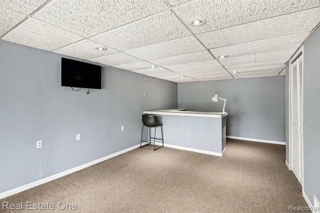 520 W Huron Street Property Photo 17