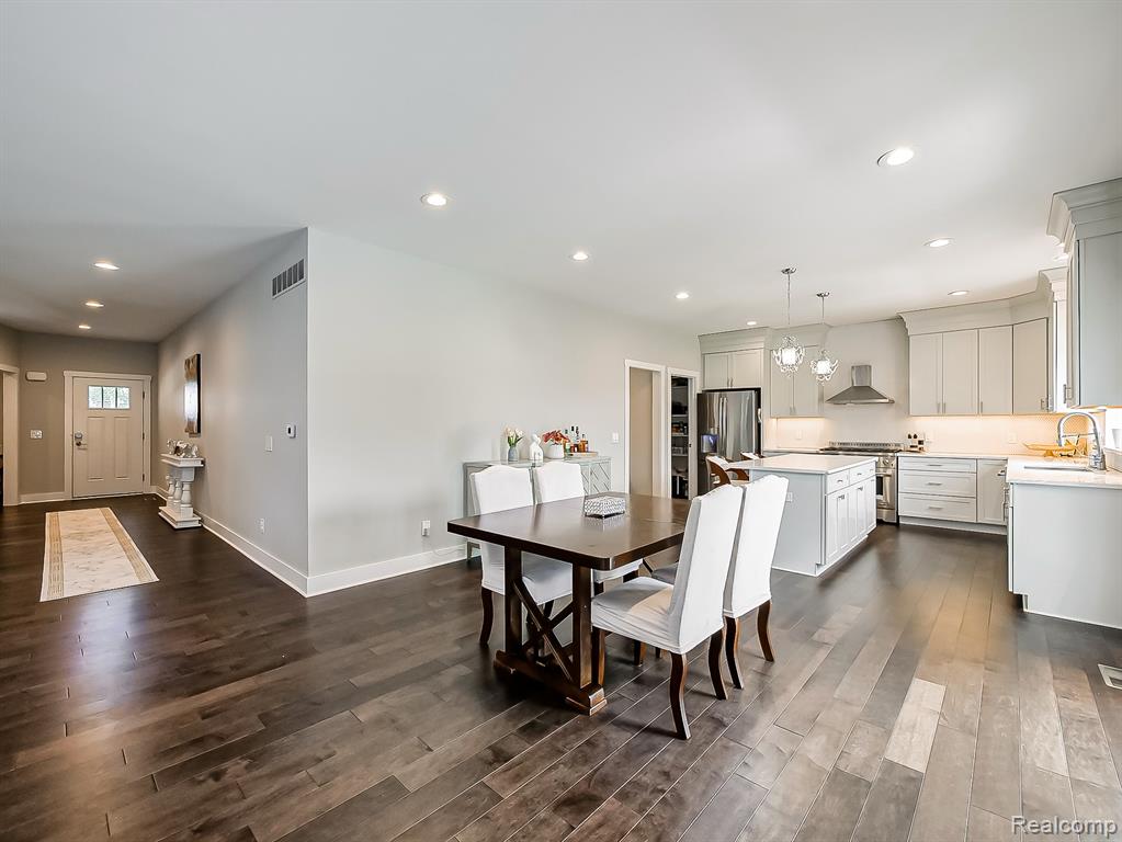 1724 Taylor Avenue Property Photo 11