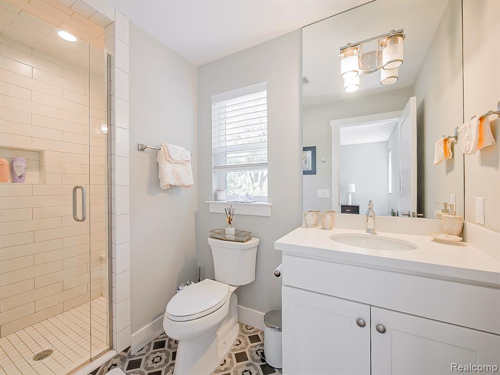1724 Taylor Avenue Property Photo 23