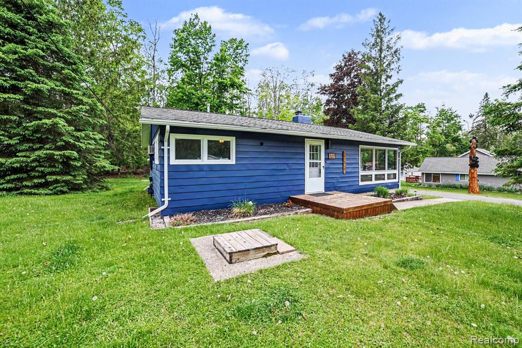 4269 N Owl Road Property Photo 3