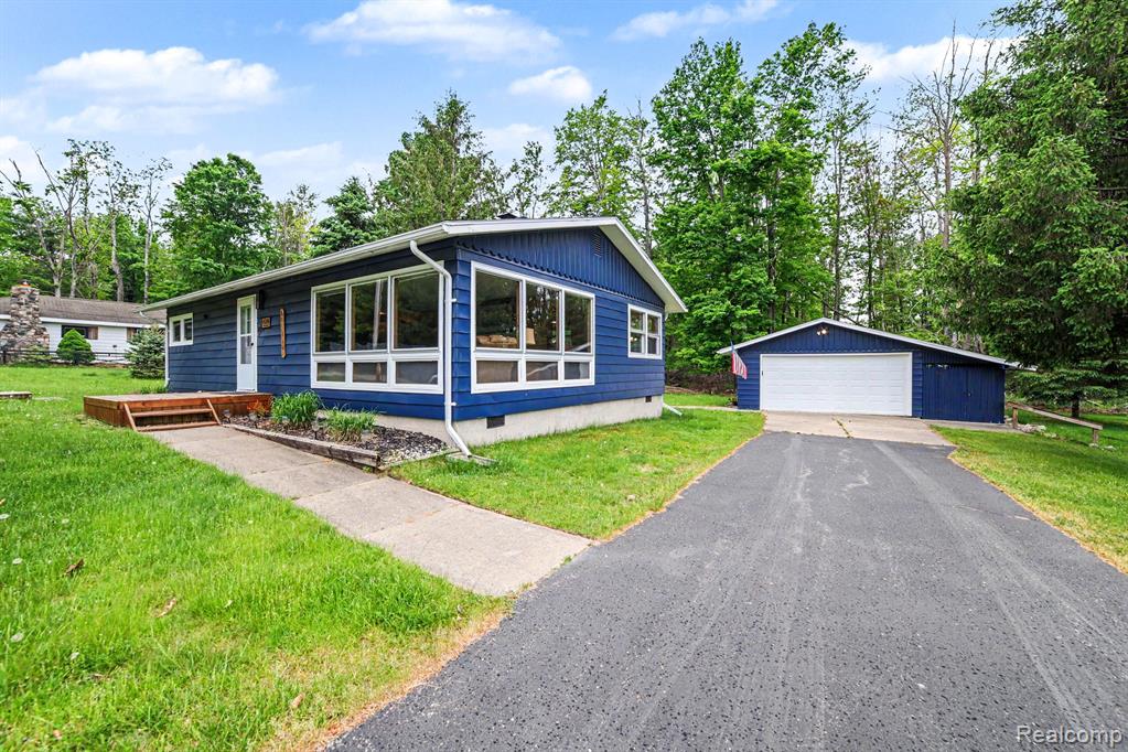 4269 N Owl Road Property Photo 4