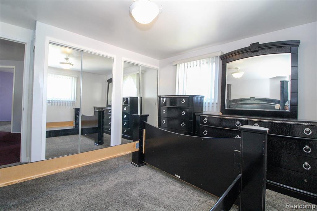 17020 Pennsylvania Street Property Photo 16