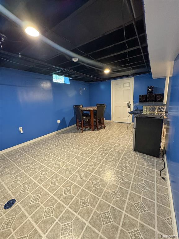17020 Pennsylvania Street Property Photo 31