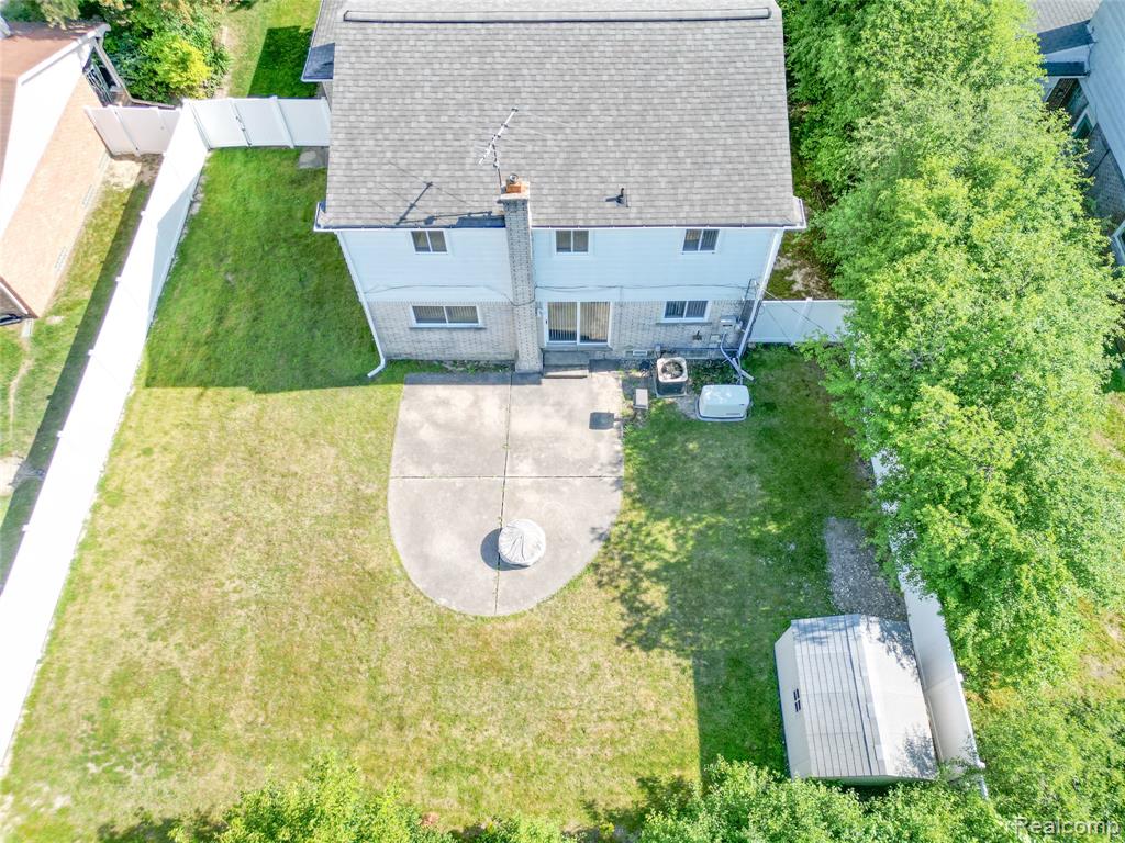 17020 Pennsylvania Street Property Photo 38