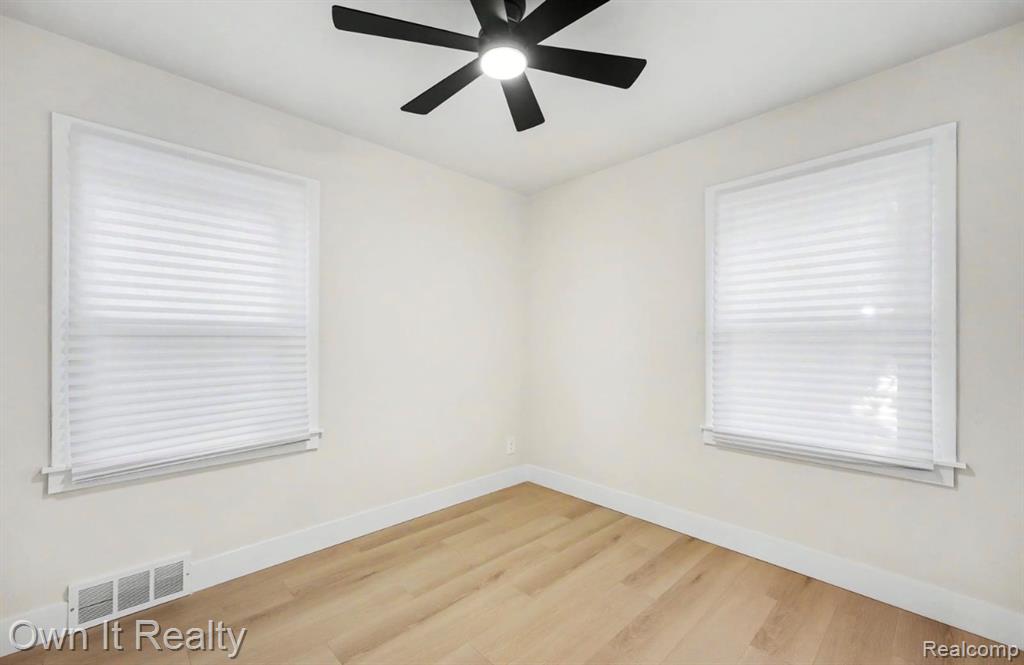 20450 Bramford Street Property Photo 11
