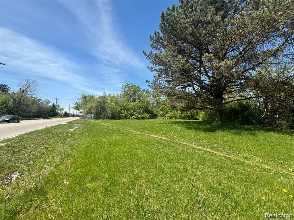 0000 Ecorse Property Photo 8