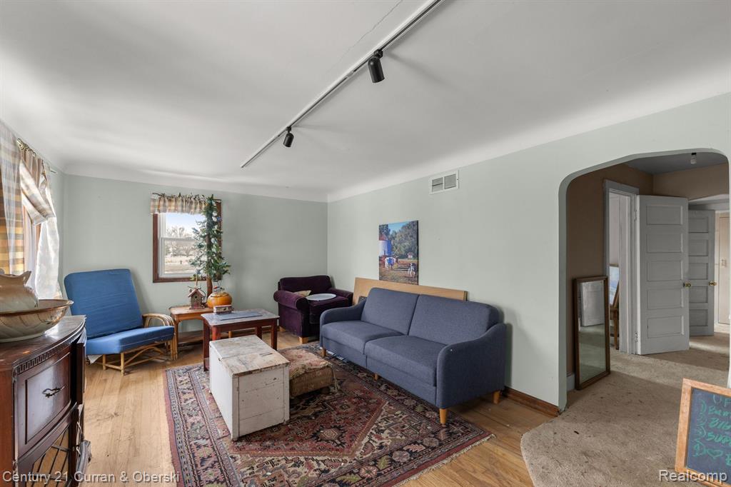 13011 Telegraph Road Property Photo 4
