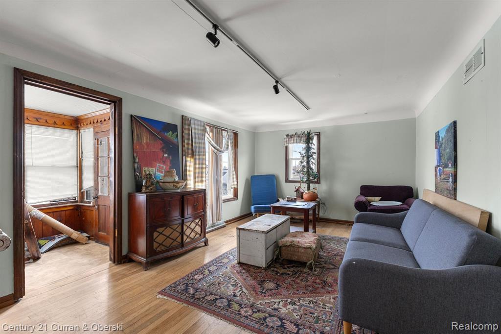 13011 Telegraph Road Property Photo 5