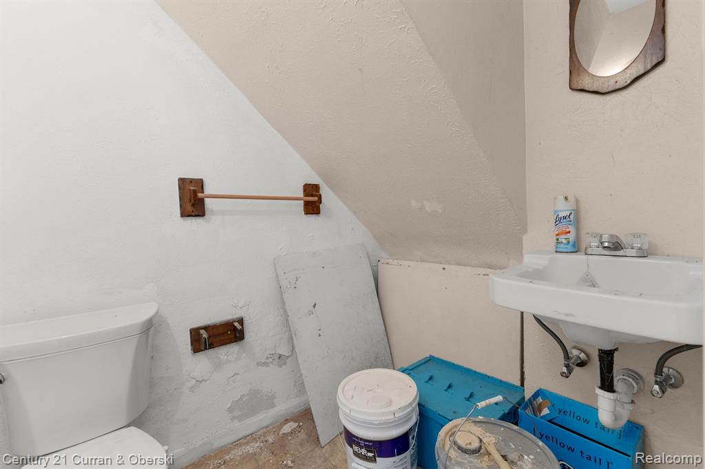 13011 Telegraph Road Property Photo 10