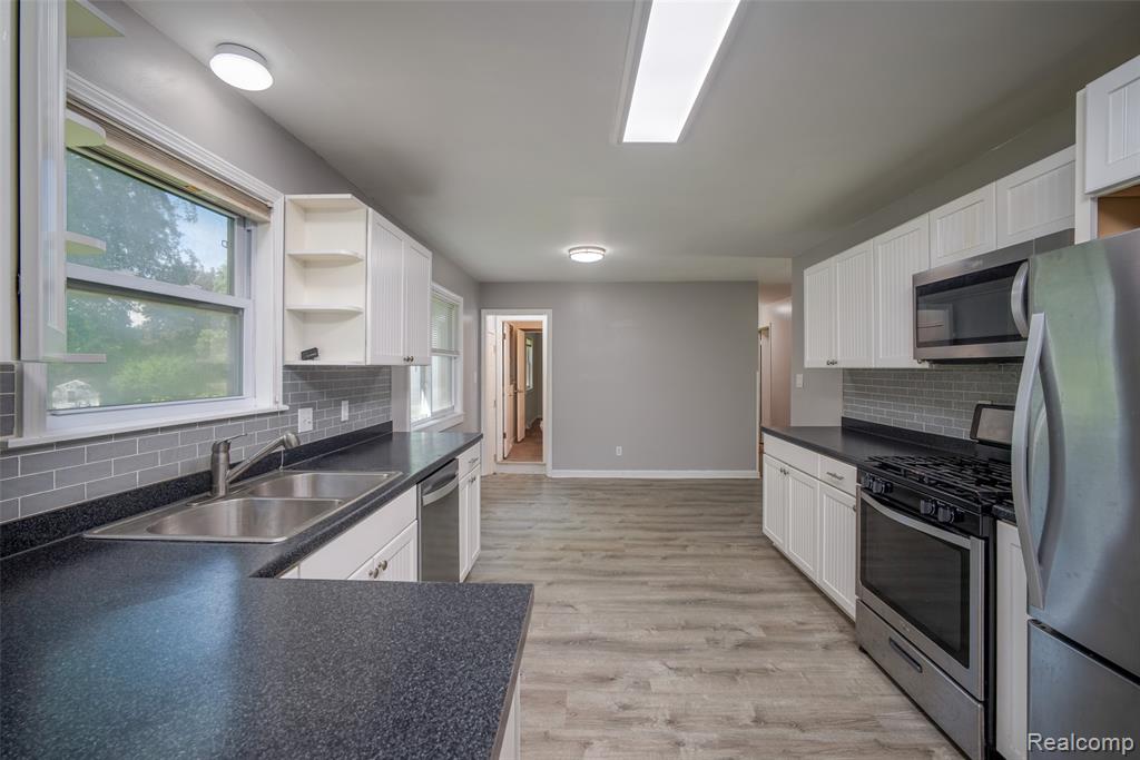 1518 Diane Drive Property Photo 4