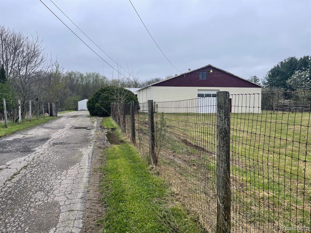 8261 Fenton Road Property Photo 1