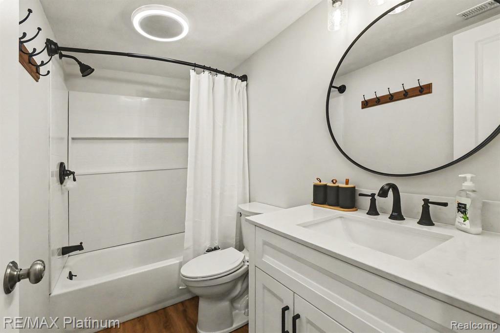 603 Land Bridge Property Photo 26